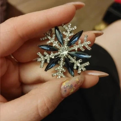 Stellar Dendrite Snowflake Brooch