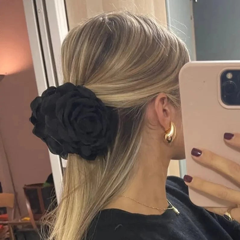 Blossom Therapy Hair Claw