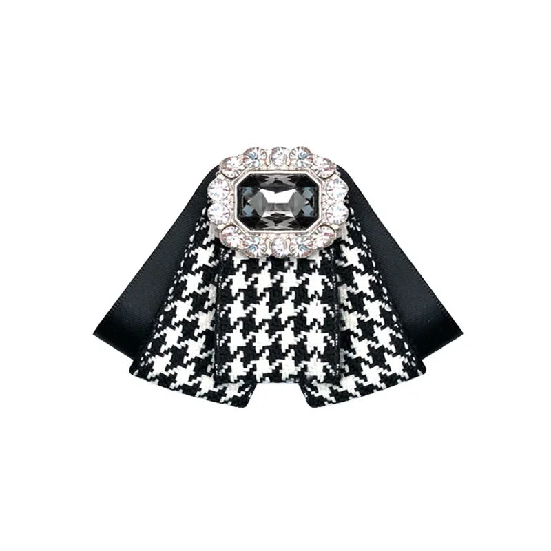 Schoolgirl Houndstooth Collar Pin