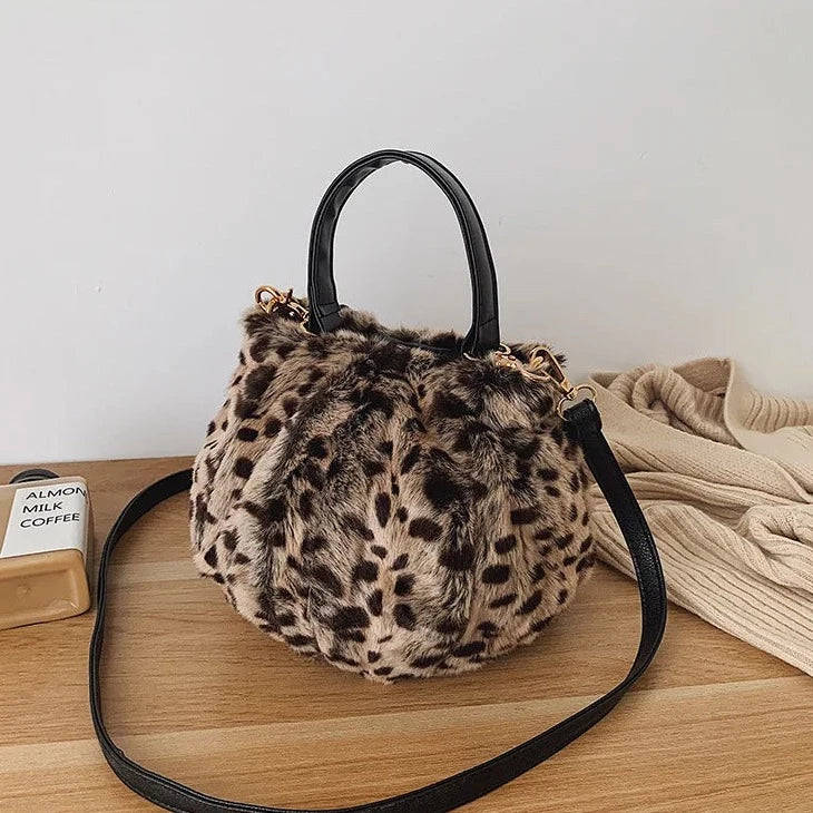 Doireil Faux Fur Bucket Crossbody Bag